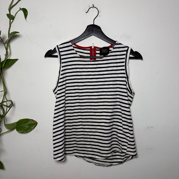 W5 Striped Black and White Sleeveless Top with Red Trim - Picture 6 of 7